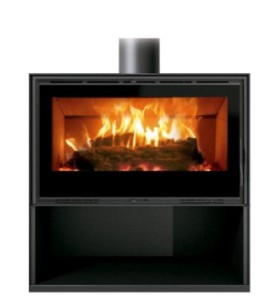 Carbel RI 70 mit Holzschuppen