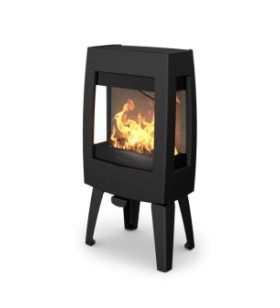 Design houtkachel op pootjes en glas aan 3 zijden.