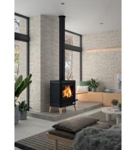 Invicta Kazan Zen in black with wooden legs